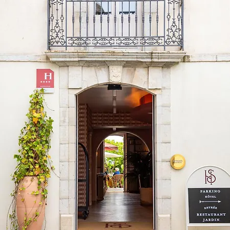 De Silhouette Hotell Biarritz