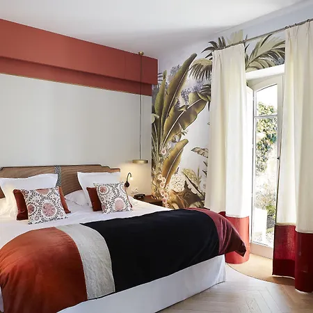 De Silhouette Hotel 4*