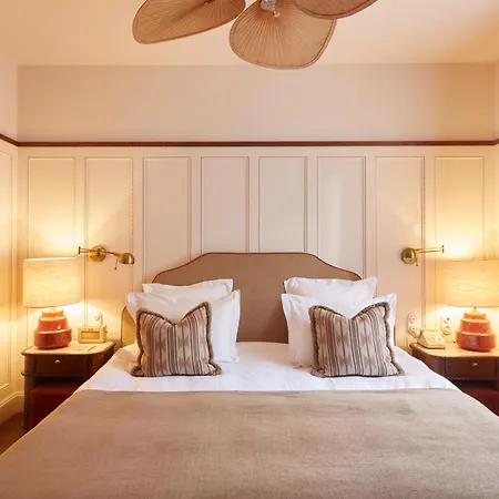 De Silhouette Ξενοδοχείο 4*