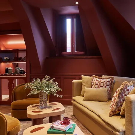 De Silhouette Μπιαρίτζ