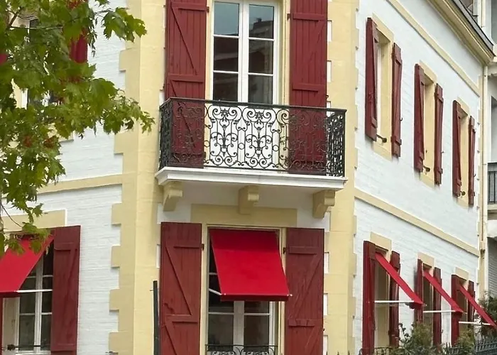 De Silhouette Отель