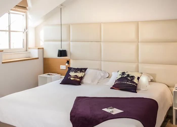 De Silhouette Отель 4*