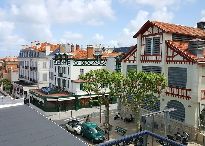 Отель De Silhouette Биарриц