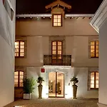 Hotell De Silhouette Biarritz