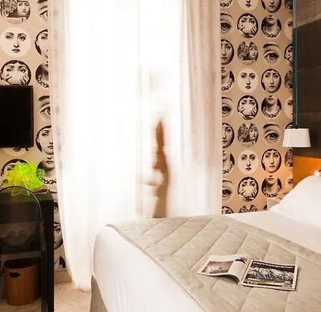 De Silhouette Hotell Biarritz