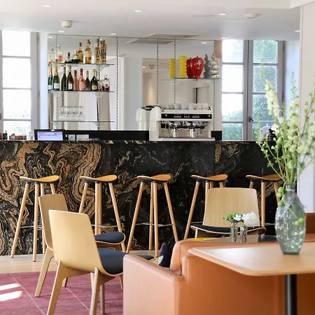 De Silhouette 4* Μπιαρίτζ