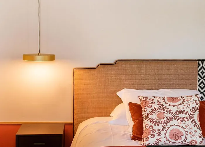 ホテル ドゥ シルエット