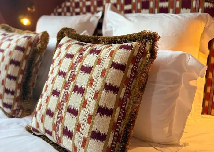 Szálloda De Silhouette 4*