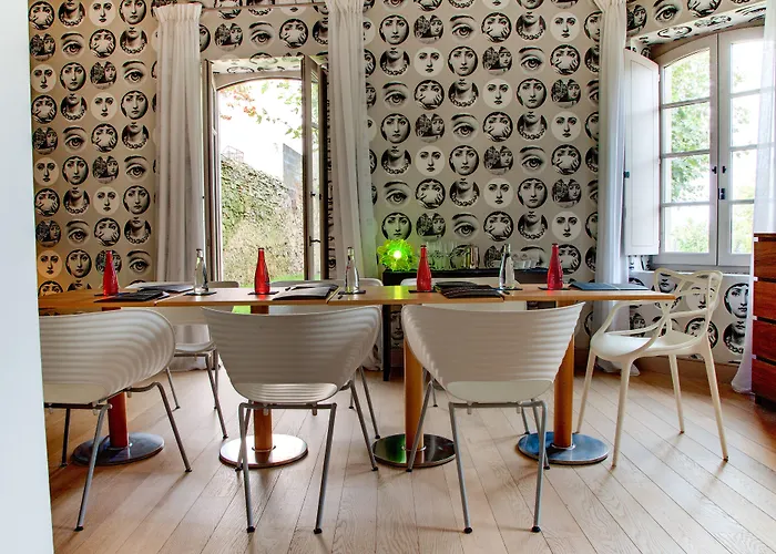 מלון De Silhouette