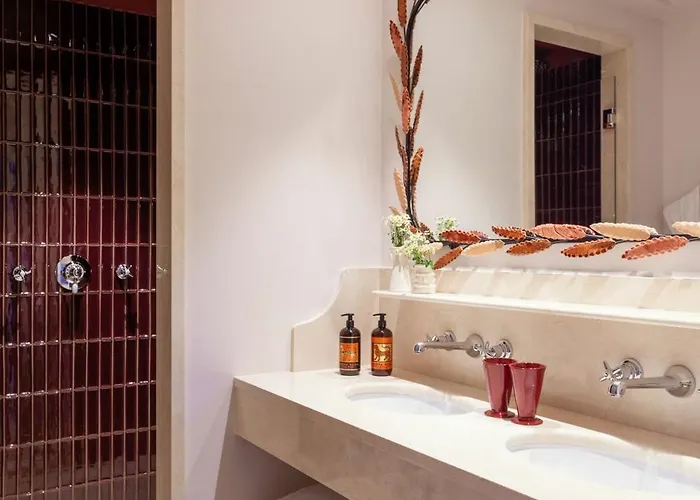 Szálloda De Silhouette Biarritz